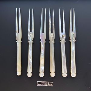 6 Vintage Mother of Pearl Caviar Relish Forks set